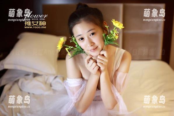 青豆客 - 见过Ann尤美的自拍原图么？那是一种‘自信爆棚’的表现！