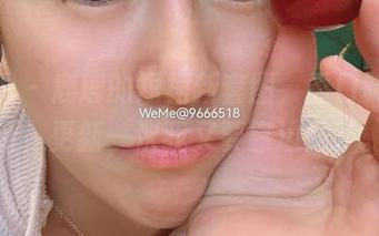 微密圈 – 鹿瑶的短裙新套图，重口味的清新，更新一次我又要靠边站了。